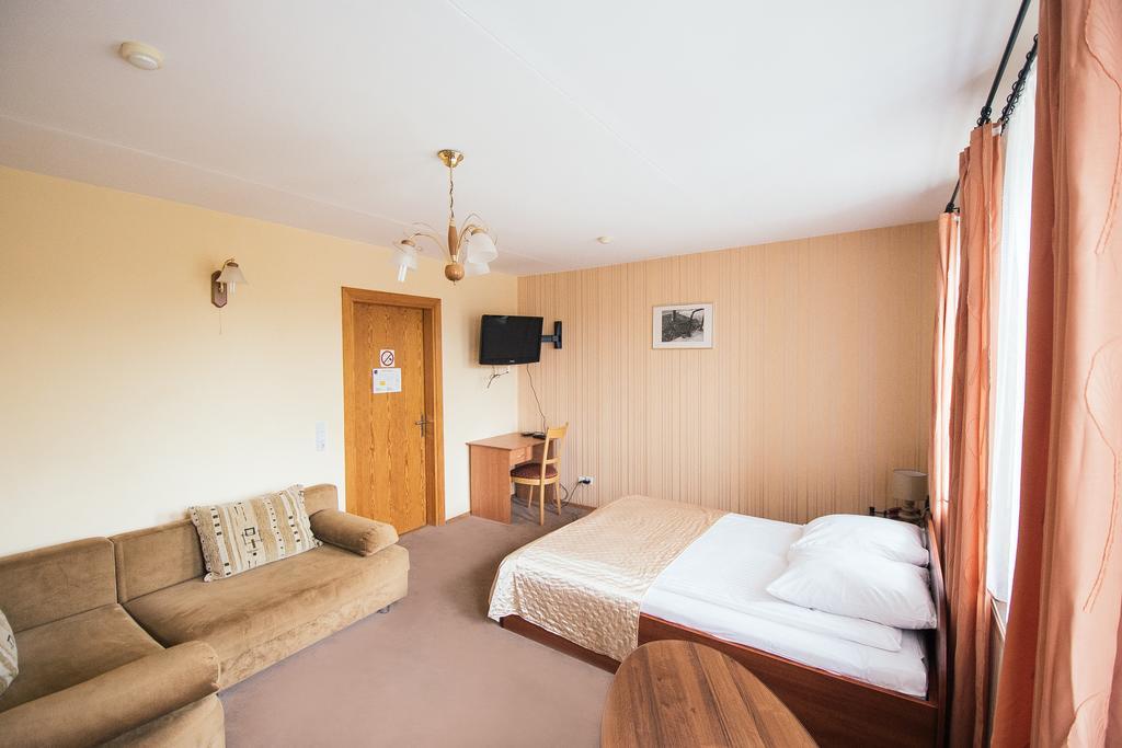 Sveciu Namai Linges Hotel Nemezis Luaran gambar